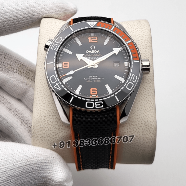 OmegaSeamasterPlanetOcean600MBlackDial43.5mmSuperHighQualitySwissAutomaticReplicaWatch_1